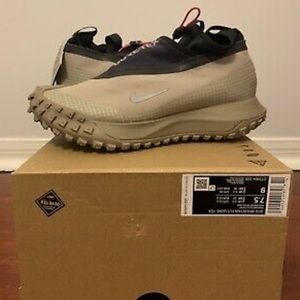 Nike ACG Mountain Fly Gore-Tex Khaki Mns Size 7.5